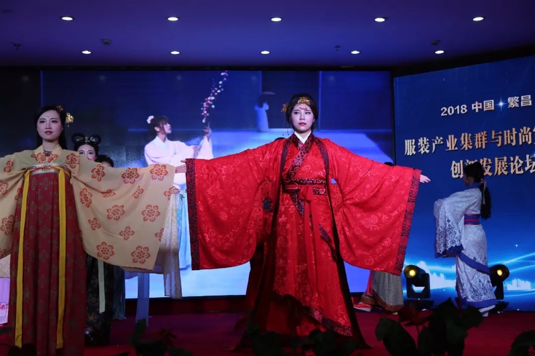 栖凤阁汉服